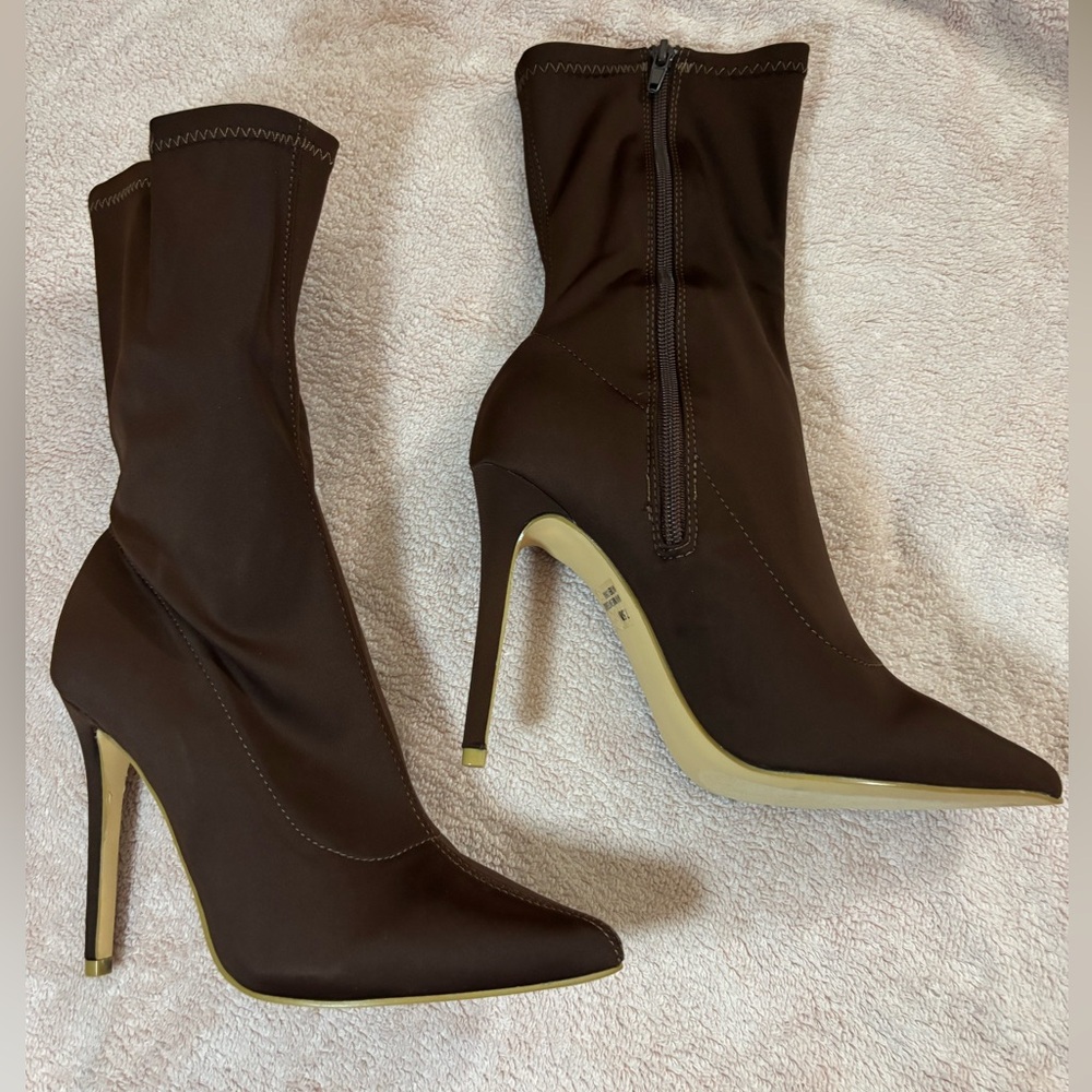 Fashion Nova Maybel Booties
